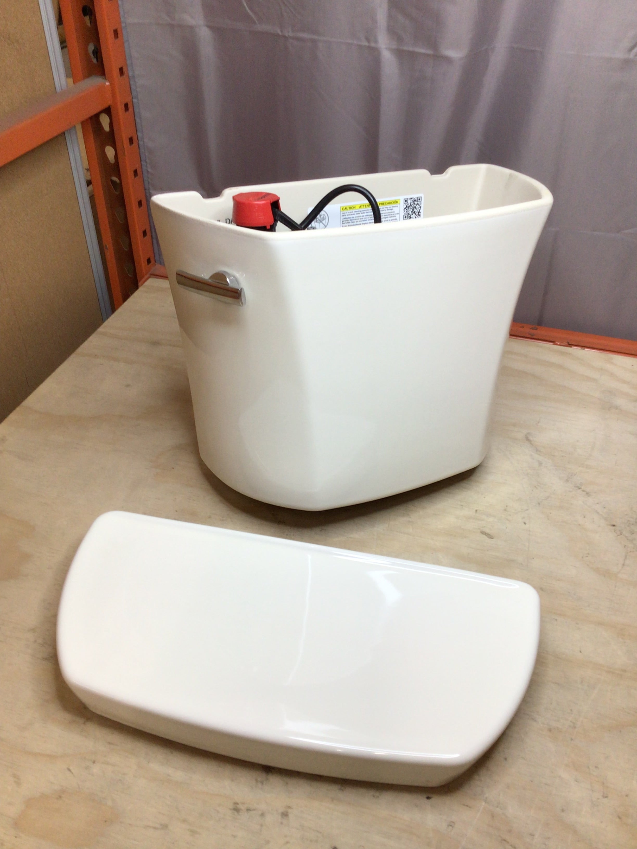 Kohler - 4467-96 - Wellworth 1.28 gpf toilet tank **OPEN BOX** (8126309269742)